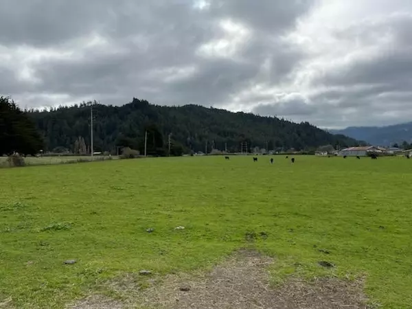 410 4th AVE, Rio Dell, CA 95562