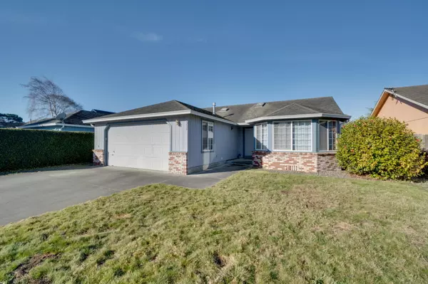 Mckinleyville, CA 95519,2280 Silverbrook CT