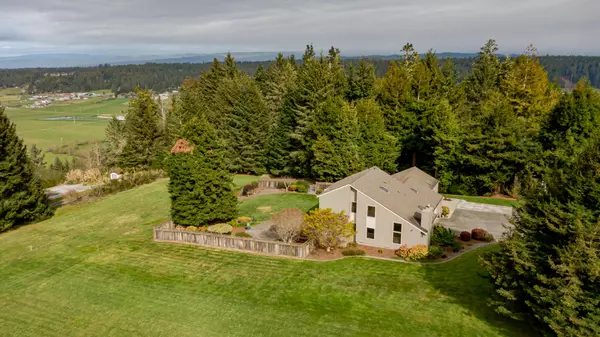 6820 Linda RD, Humboldt Hill, CA 95503