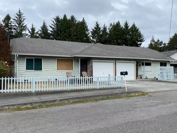 2057 Mckeown LN, Cutten, CA 95503