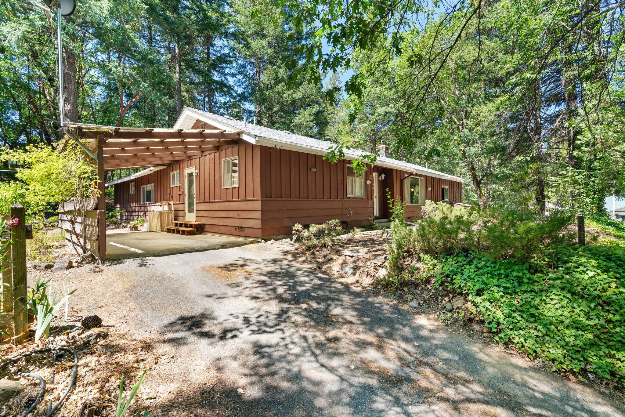 181 Burnt Ranch School RD, Burnt Ranch, CA 95527