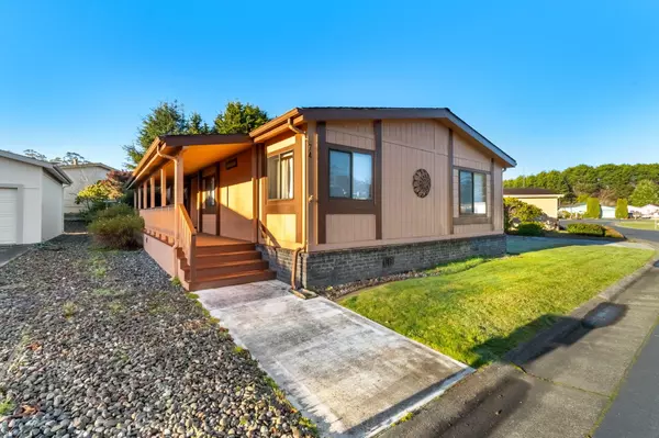1090 Murray RD ##74, Mckinleyville, CA 95519
