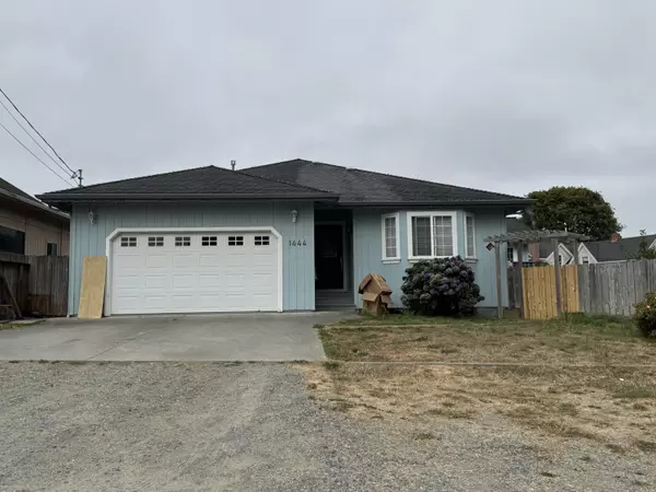 1444 Terrace WAY, Myrtletown, CA 95501