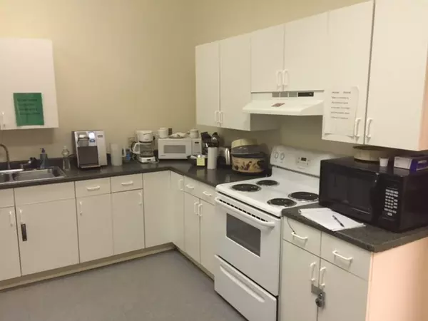 Newport, ME 04953,442 Moosehead TRL