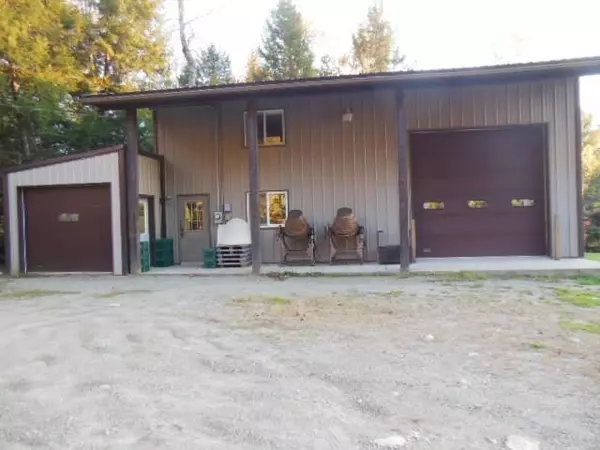 Greenbush, ME 04418,832 Spring Bridge RD