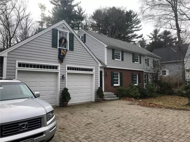 6 Rocky Hill RD, Cape Elizabeth, ME 04107