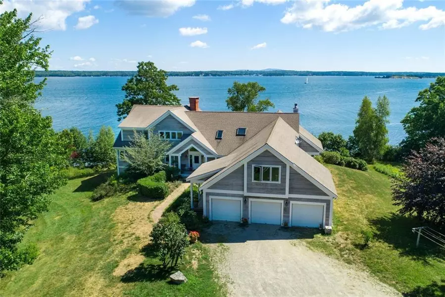 536 Reach RD, Deer Isle, ME 04627