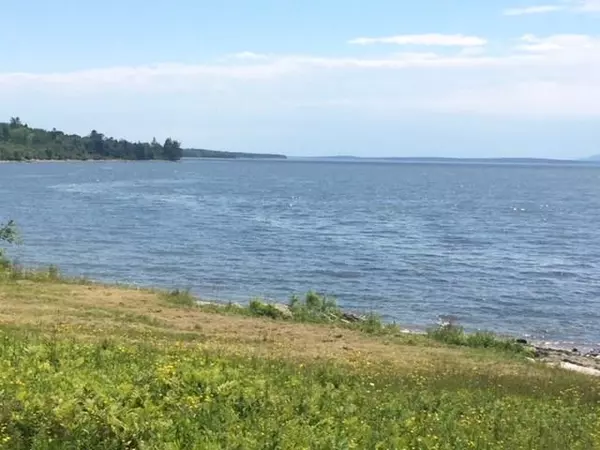 1630 Castine RD, Penobscot, ME 04476