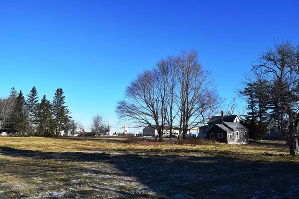 Ellsworth, ME 04605,377 High ST