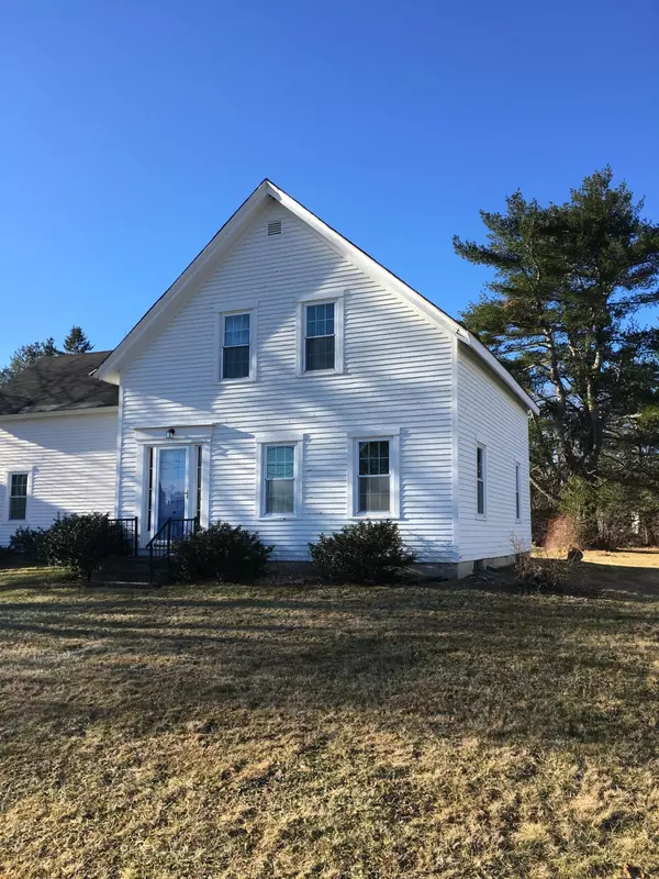 Thomaston, ME 04861,7 Ship ST