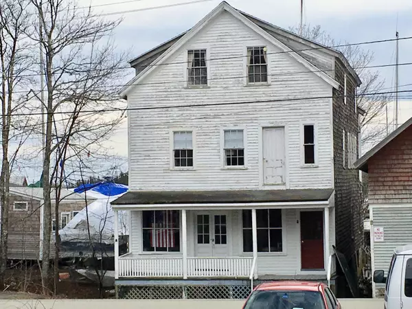 7 Iron Point RD, North Haven, ME 04853