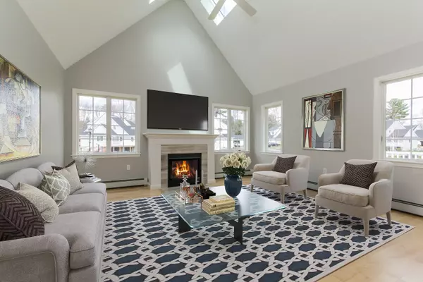 Brunswick, ME 04011,10 Scarlet Sage LN #67