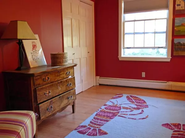 Mount Desert, ME 04660,18 Oak Hill RD