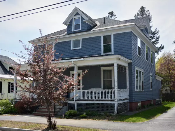 162 Whitney ST, Auburn, ME 04210