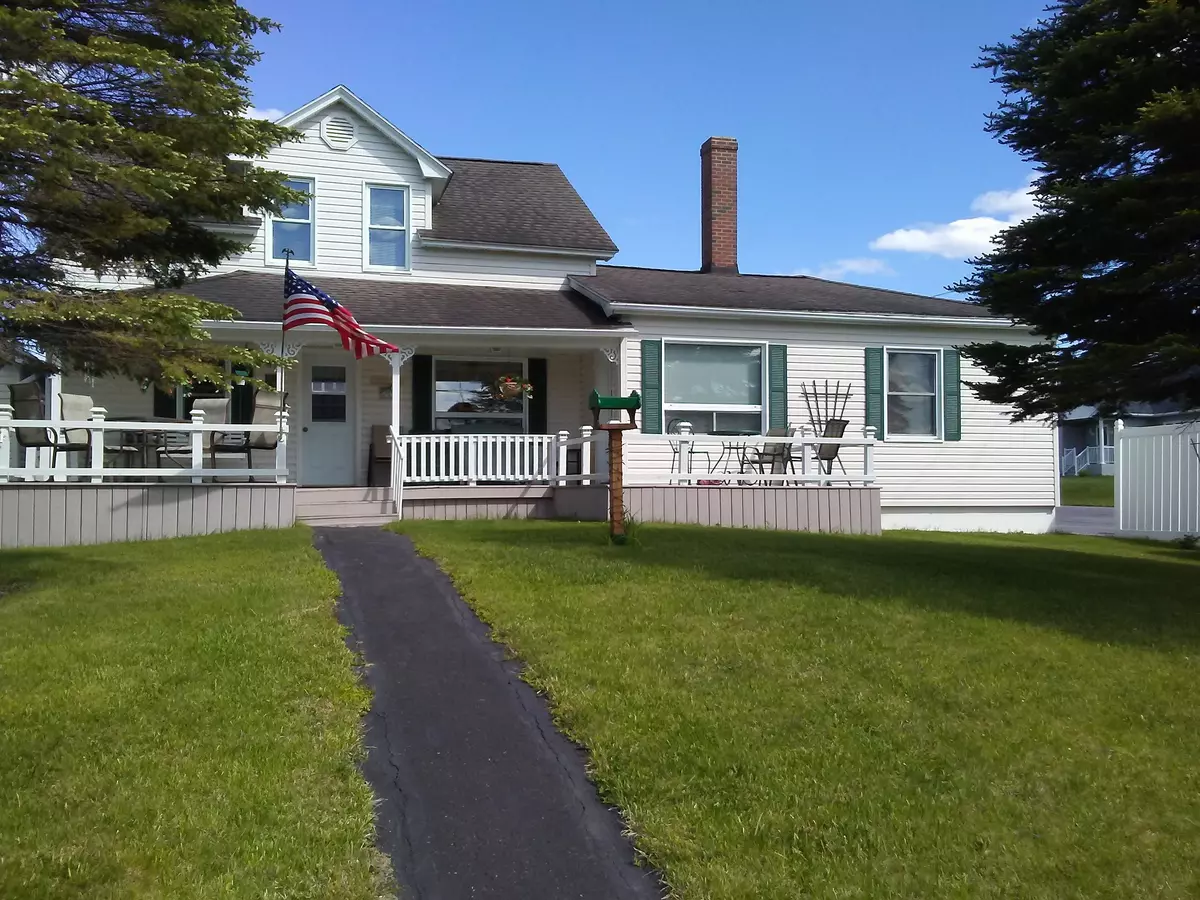 Madawaska, ME 04756,149 School AVE