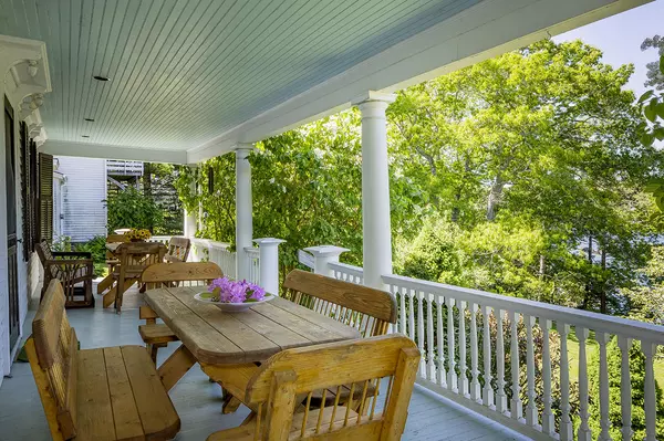 Rockport, ME 04856,37 Mechanic ST