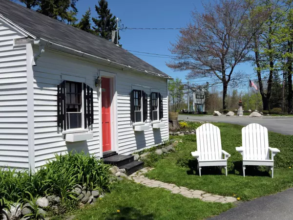 Trenton, ME 04605,1147 Bar Harbor RD