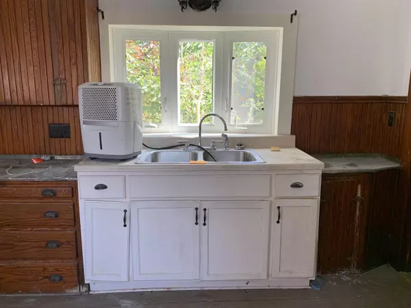 East Machias, ME 04630,44 Jacksonville RD