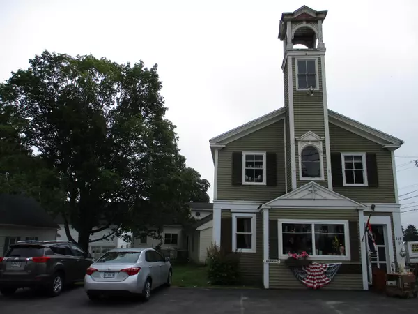 Thomaston, ME 04861,350 Main ST