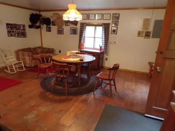 Presque Isle, ME 04769,84 Mountain RD