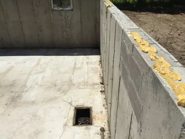 Southwest Harbor, ME 04679,11 Cedar LN