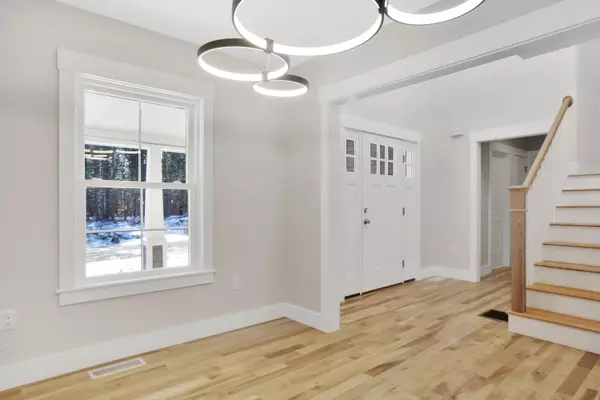 Brunswick, ME 04011,62 Boody ST