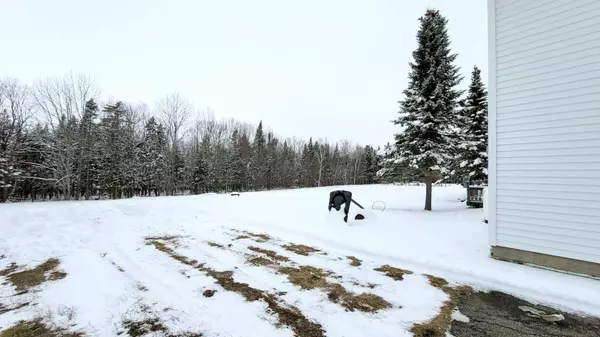 Jackman, ME 04945,9 Attean RD