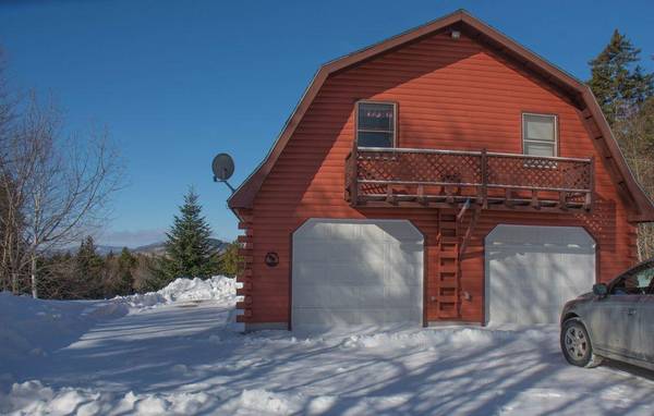 32 W Birch LN, Beaver Cove, ME 04441