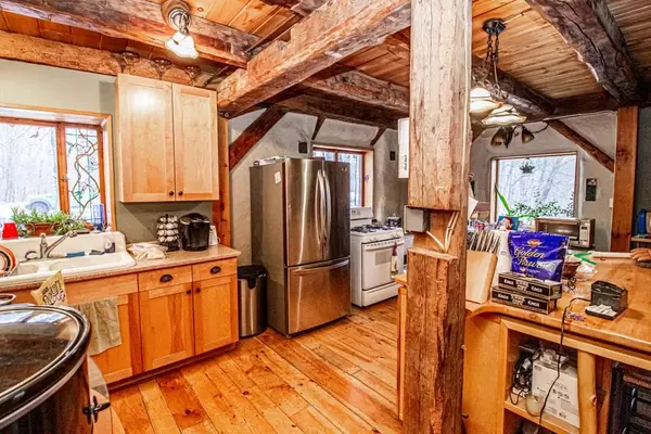 Phillips, ME 04966,204 Hare ST