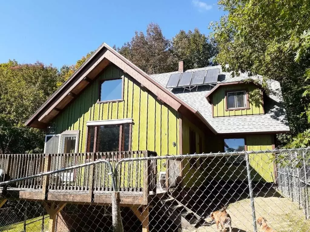 Phillips, ME 04966,204 Hare ST