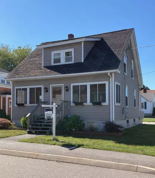 46 Winter ST, Saco, ME 04072