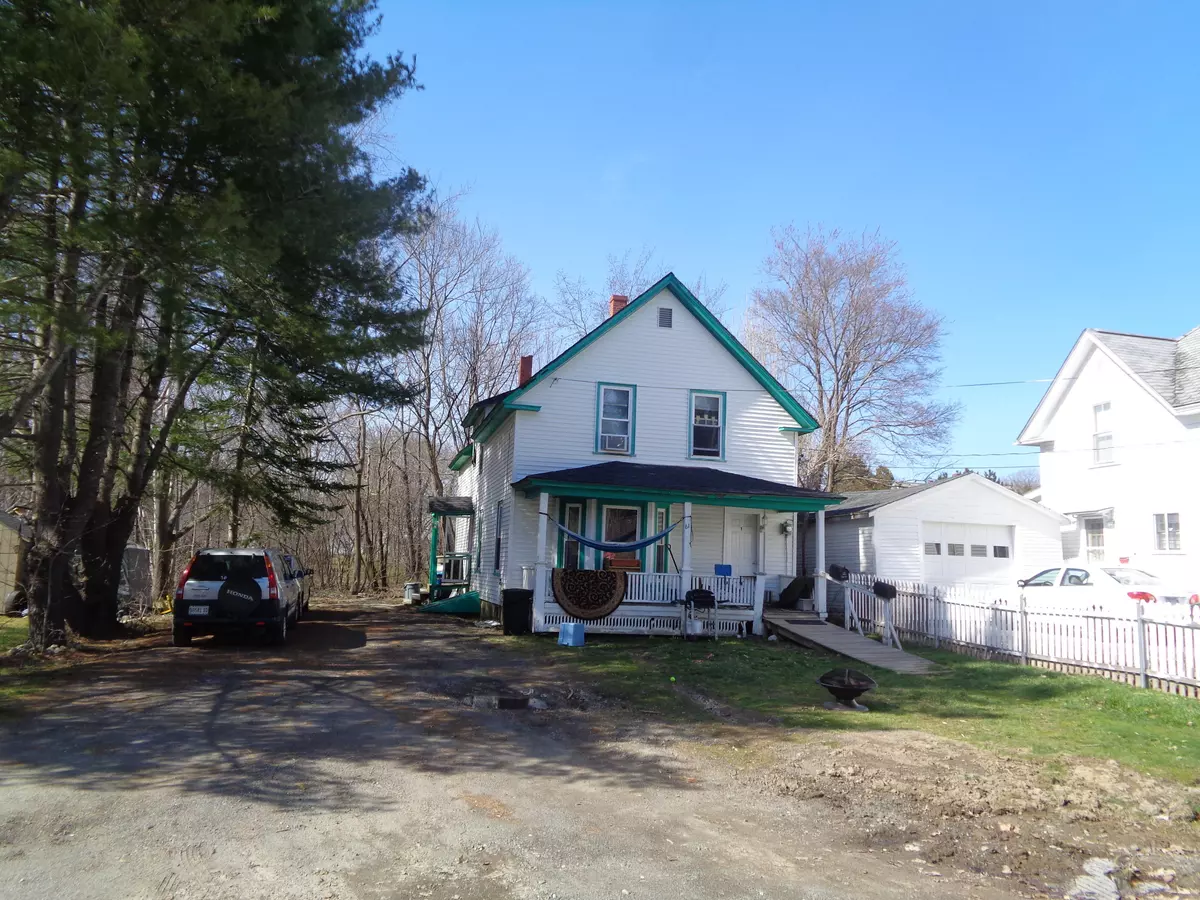 Old Town, ME 04468,61 Carroll ST