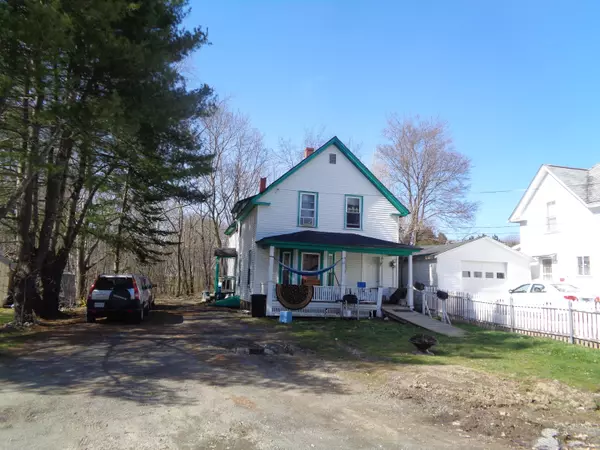 61 Carroll ST, Old Town, ME 04468