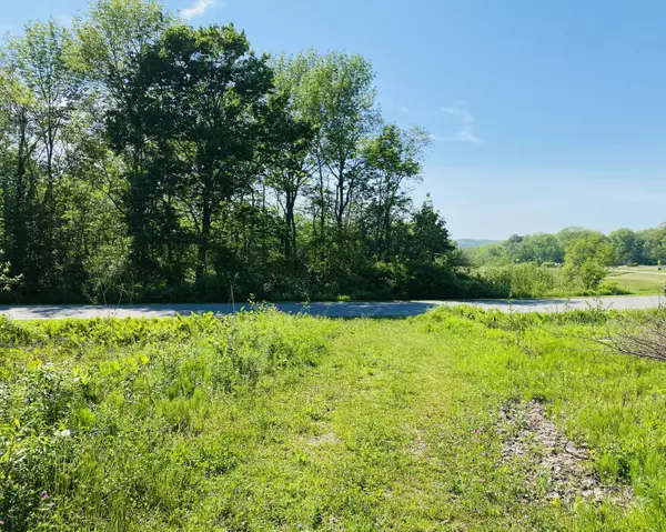 Rockport, ME 04856,14 Hawthorne LN