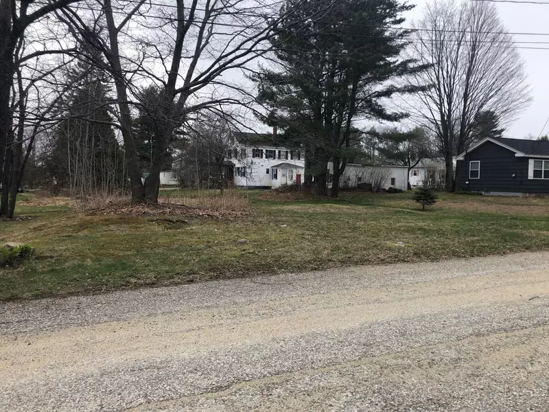 89 E Cote ST, Lewiston, ME 04240