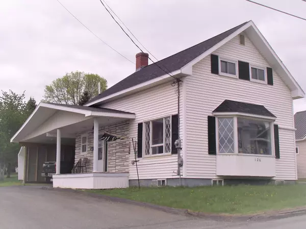 126 11th AVE, Madawaska, ME 04756