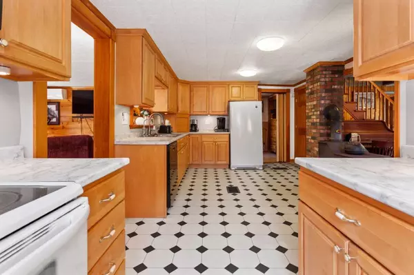 Blue Hill, ME 04614,641 Falls Bridge Road