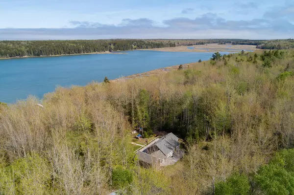 429 W Bay RD, Gouldsboro, ME 04607