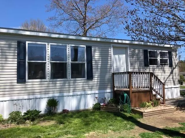 51 Long ST, Brunswick, ME 04011