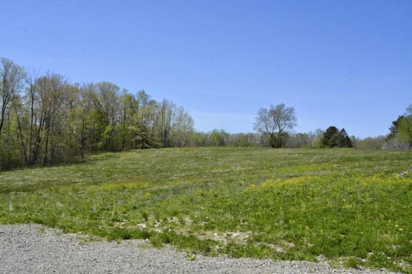 Lot 33-B Kenduskeag RD, Levant, ME 04456