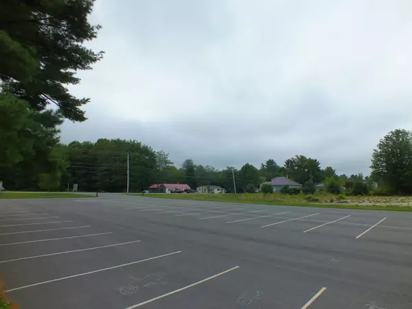 Auburn, ME 04210,591 Washington ST N