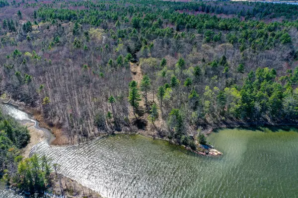 Brunswick, ME 04011,137 Peterson LN