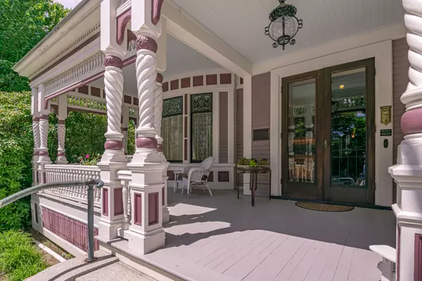 North Berwick, ME 03906,2 Elm ST