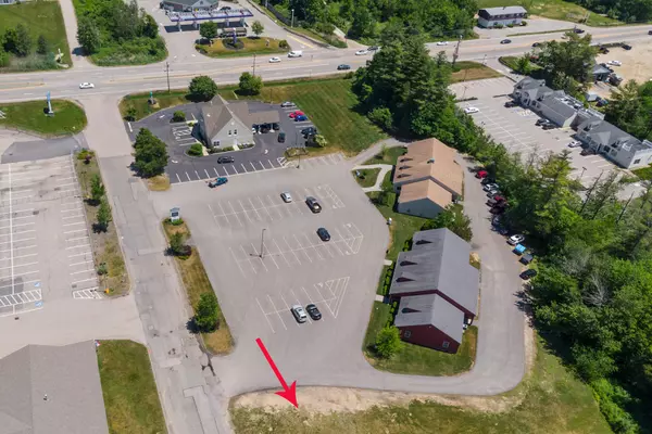 17 Levesque DR #4, Eliot, ME 03903