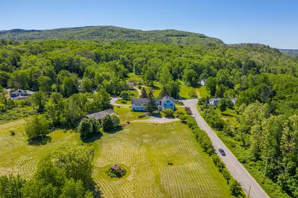 Lincolnville, ME 04849,581 Youngtown RD