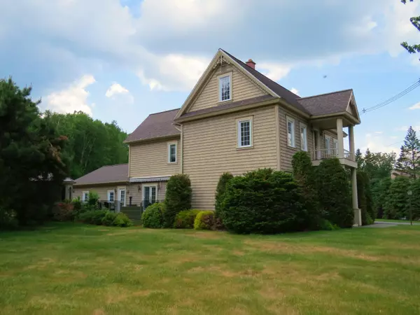 Fort Kent, ME 04743,83 Pleasant ST