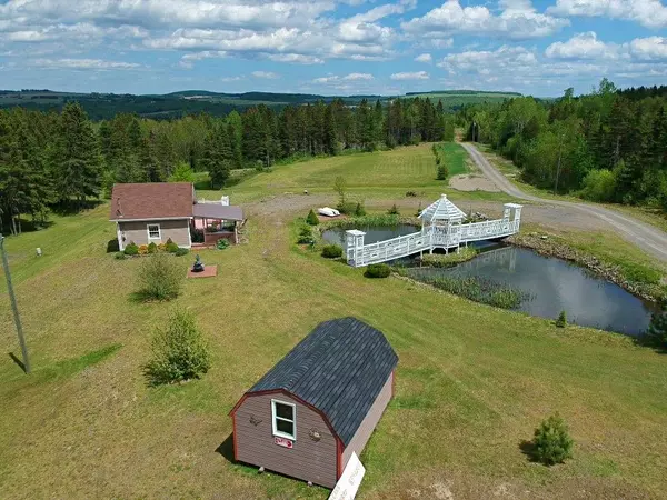 1526 Aroostook RD, Wallagrass, ME 04781