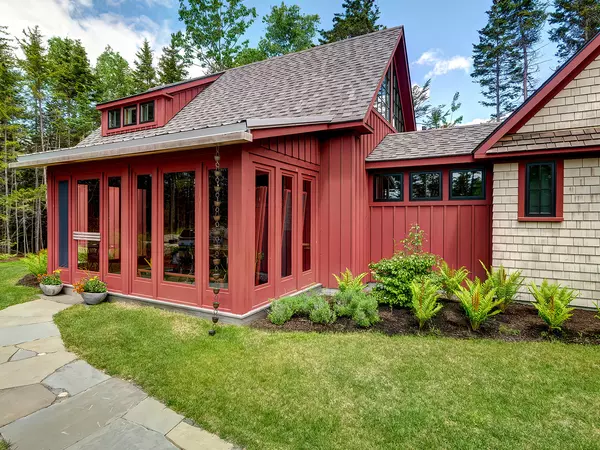 Southwest Harbor, ME 04679,56 Hillcrest CIR #Marsden