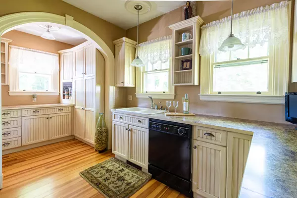 Brunswick, ME 04011,40 Pleasant ST