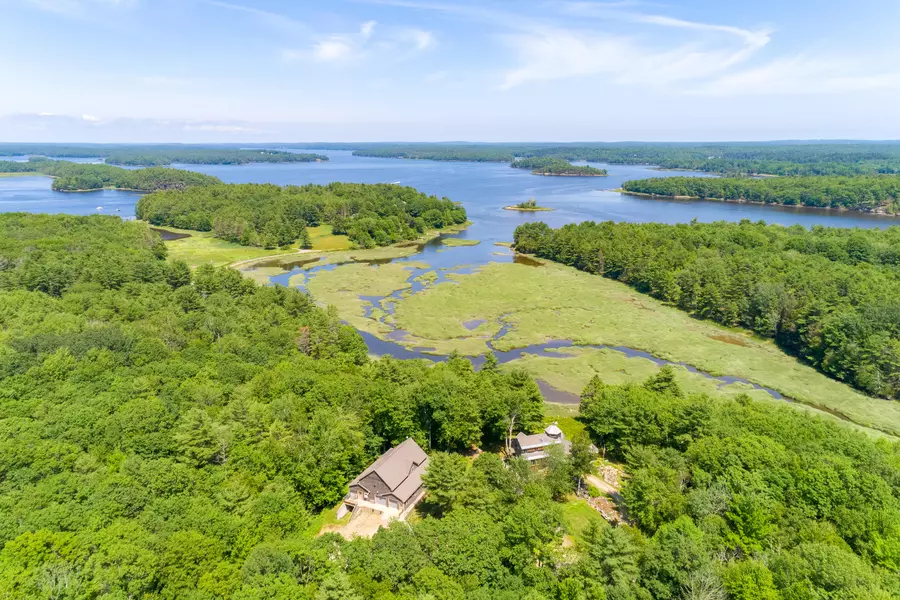 344 Old Stage RD, Arrowsic, ME 04530